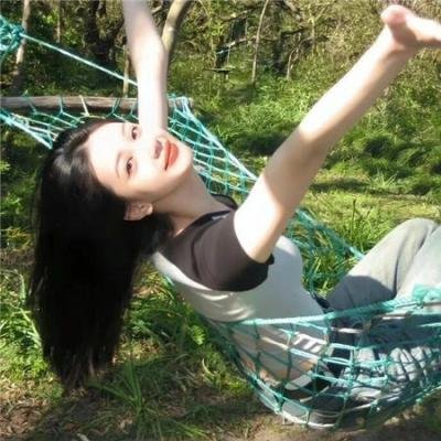 三条黑暗的街道